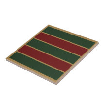 Klassische Weihnachtsgrün und Rot mit Goldschmiede