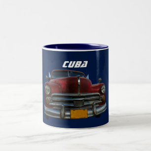 Klassischer amerikanischer Wagen in Havanna, Kuba Zweifarbige Tasse