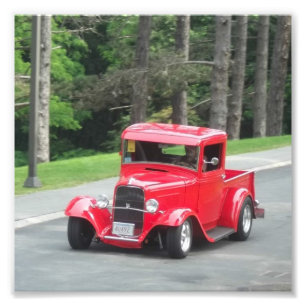 Klassischer antiker roter Lieferwagen-LKW V8 Fotodruck
