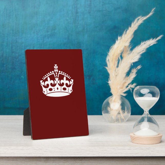 Klassischer Behalt von Calm Crown auf Burgund Red Fotoplatte (Seite)
