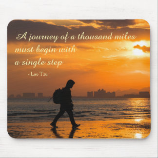 Klassischer Lao Tzu-Reise-Zitat Mousepad