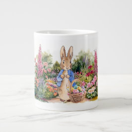 Klassischer Osterhase in seinem Garten Jumbo-Tasse