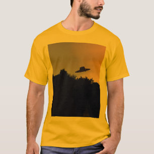 Klassischer T - Shirt Fliegensaucer-2