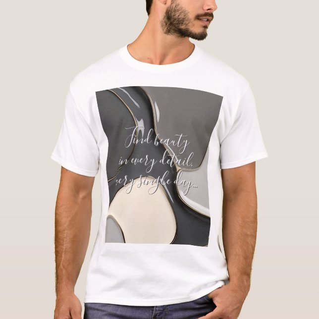 Klassischer T - Shirt in abstrakter Grafik (Vorderseite)
