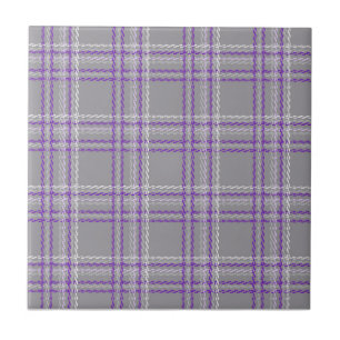 Klassischer Tartan kariert. Grau, lila Fliese
