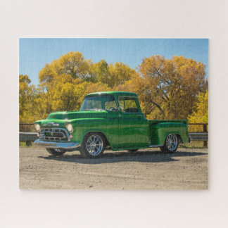 Klassischer Vintager antiker amerikanischer LKW