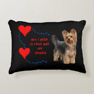 Klassischer Yorkie   Photorealistisches Hundekisse Dekokissen