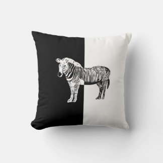 Klassischer Zebraschwarz und weiß Kissen