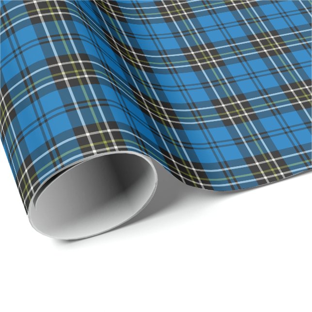 Klassisches blaues Vintages kariertes Geschenkpapier (Rolleneckpunkt)