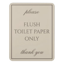 Klassisches einfaches braunes Badezimmer sepotisch