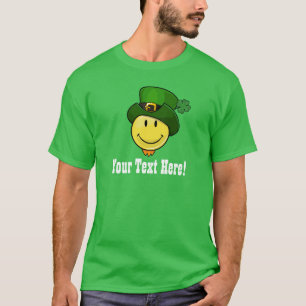 Klassisches glückliches Gesicht mit einem T-Shirt