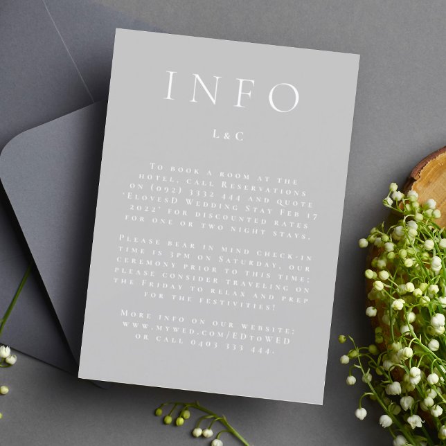 Klassisches Grau und Weiß Elegant Modernes Informa RSVP Karte (Von Creator hochgeladen)