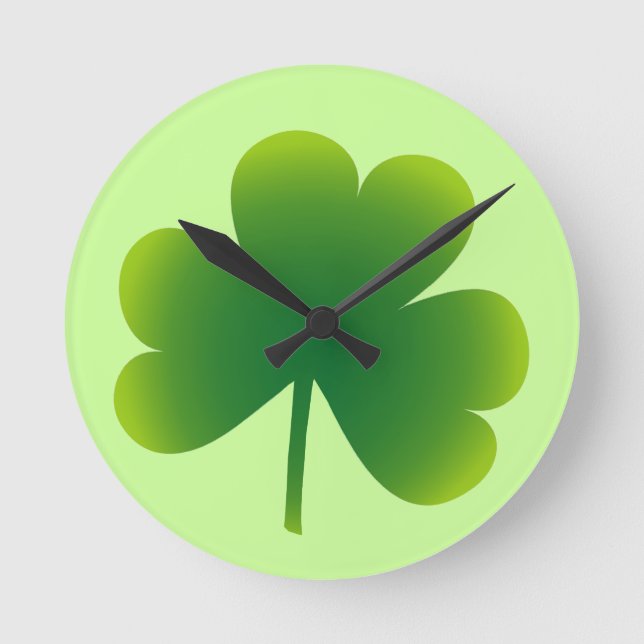 Klassisches irisches Kleeblatt Runde Wanduhr (Vorderseite)