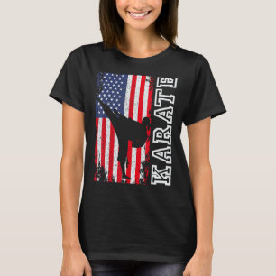 Klassisches Karate USA-Flagge 4. Juli Patriotisch  T-Shirt