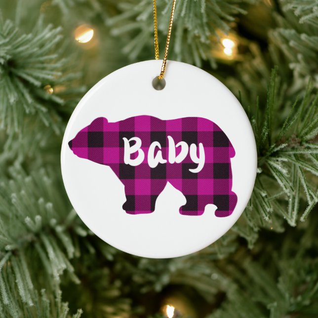 Klassisches kariertes Baby-Bärendesign in Rosa Keramik Ornament (Baum)