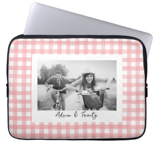 Klassisches Kariertes Foto in Rosa und Weiß Gingha Laptopschutzhülle