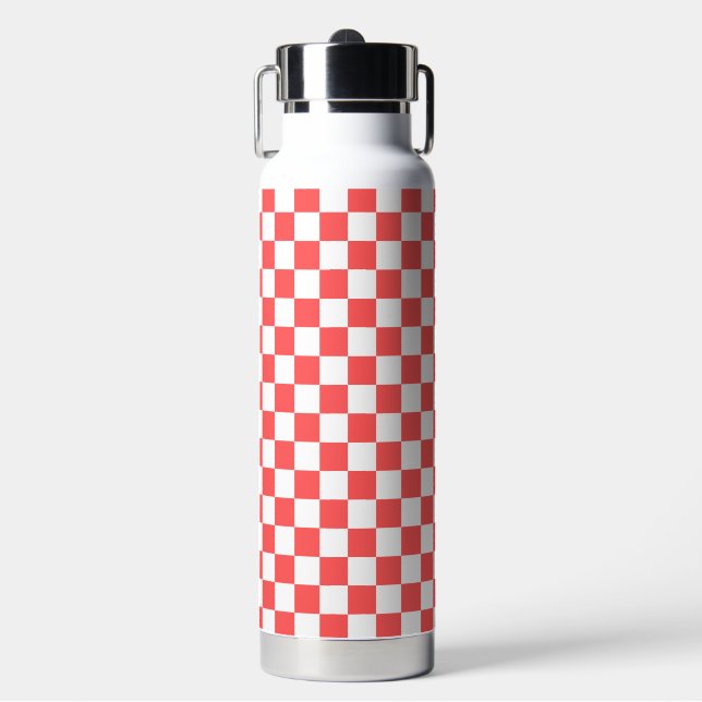 Klassisches korallenrotes Schachbrettmuster Trinkflasche (Vorderseite)