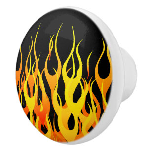 Klassisches laufendes Flammen-Feuer auf Schwarzem Keramikknauf