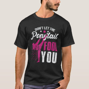 Klassisches lustiges Mädchen mit Pferdeschwanz Kar T-Shirt