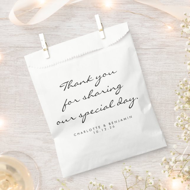 Klassisches Minimalistisches Skript White Vielen D Geschenktütchen (Ausgeschnitten)
