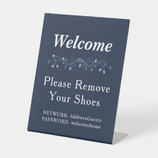 Klassisches Navyblau Farmhouse - Schuhe ausziehen  Sockelschild