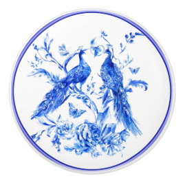 Klassisches Porzellan Blue Peacocks weißer Hinterg Keramikknauf