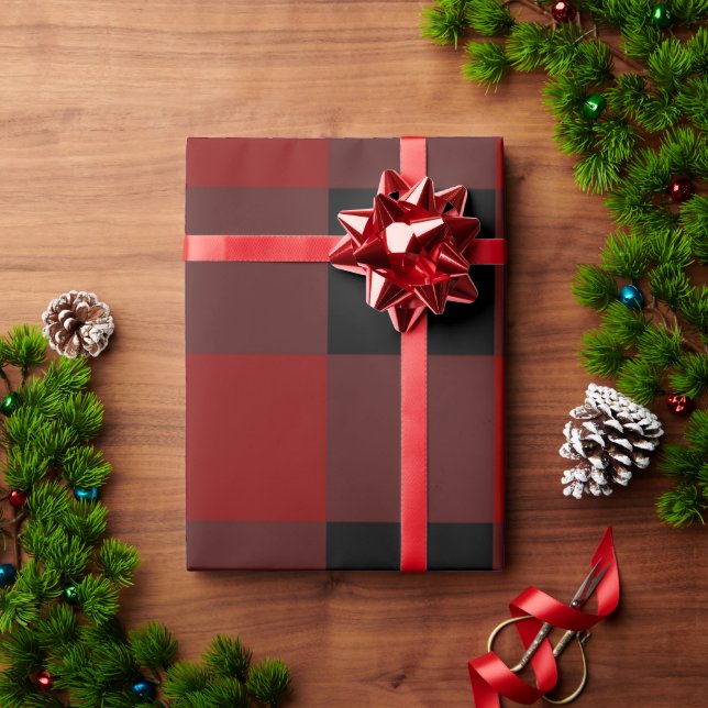 Klassisches Rotes Buffalo-Kariertes Wrapping Paper Geschenkpapier (Feiertagsgeschenk)