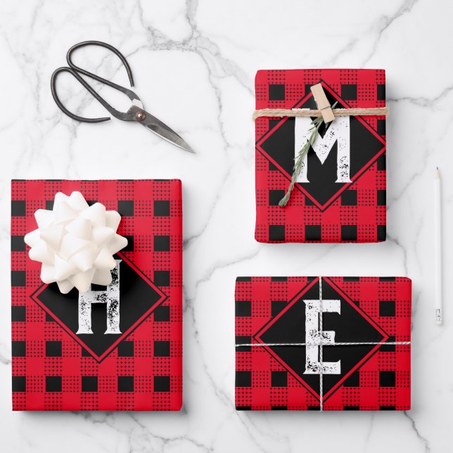 Klassisches rotes und schwarzes Büffel kariert Mon Geschenkpapier Set (Vorderseite)