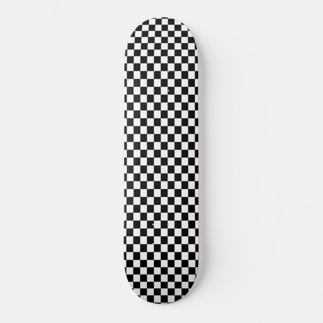 Klassisches Schwarz-Weiß-Schachbrett Skateboard (Vorderseite)