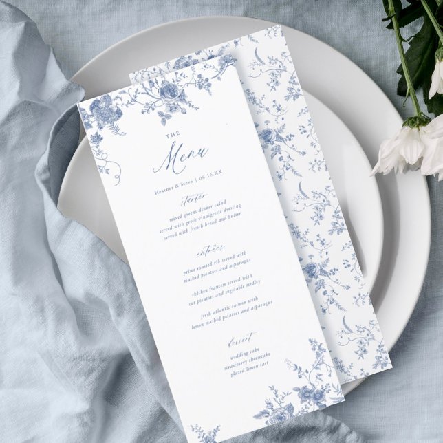 Klassisches Toile Blue Floral Wedding Table Menu Menükarte (Von Creator hochgeladen)