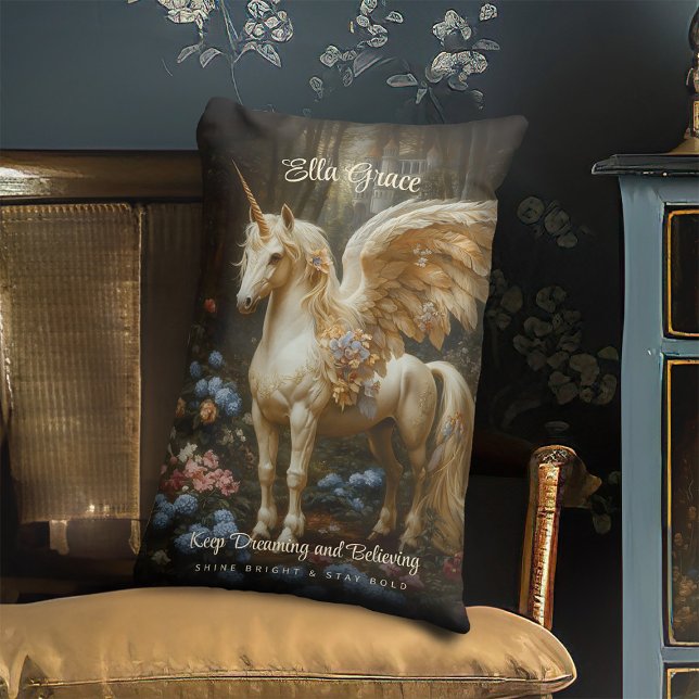Klassisches Vintages Pegasus Flügelpferd Einhorn Lendenkissen (Von Creator hochgeladen)