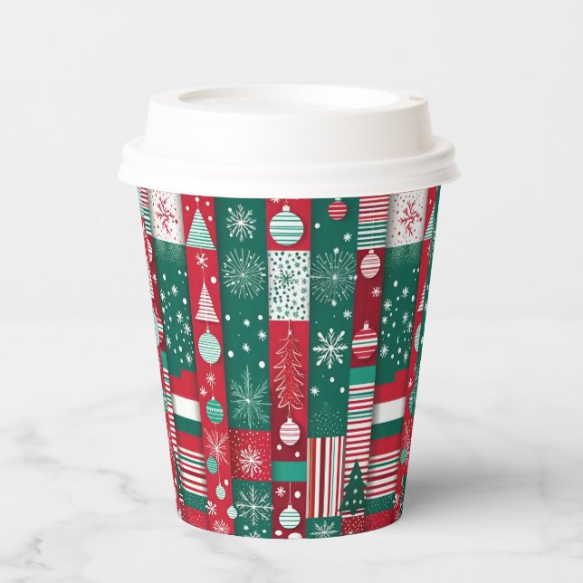Klassisches Weihnachtswrapping Paper Muster Pappbecher (Vorderseite)