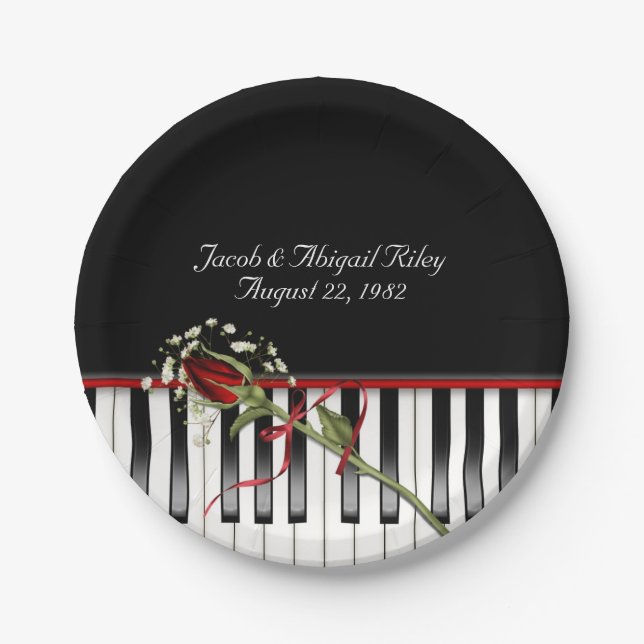 Klavier mit rote Rose Pappteller (Vorderseite)