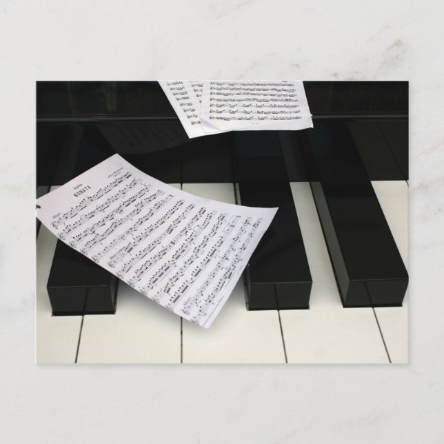 Klaviertasten mit Musik Postkarte (Vorderseite)