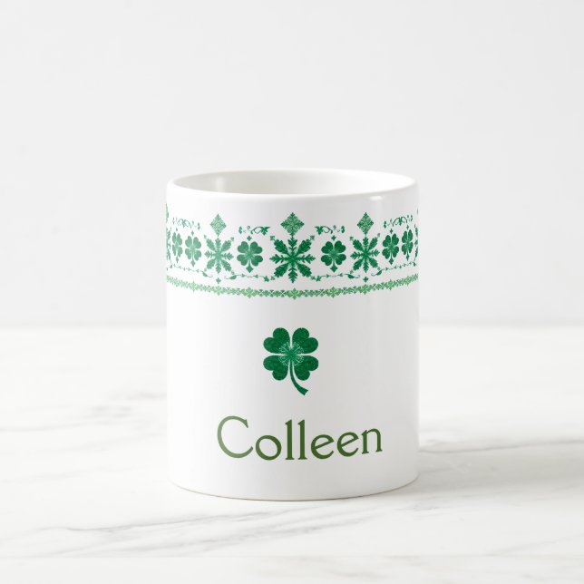 Kleeblatt Border Personalisiert St. Patrick's Day Kaffeetasse (Mittel)