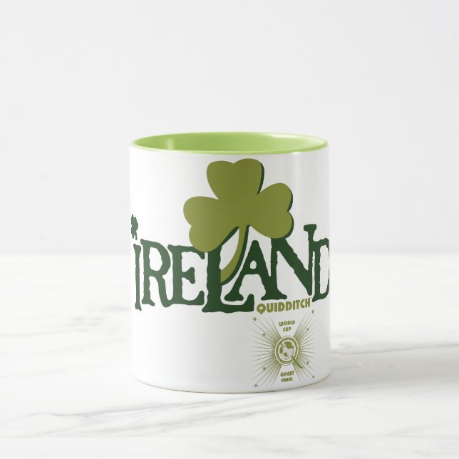 Kleeblatt Irland QUIDDITCH™ Tasse (Zentrum)