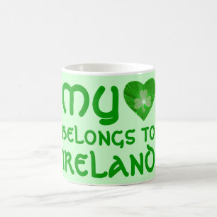 Kleeblatt "Mein Herz gehört zu Irland" Tasse grün