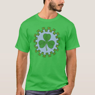 Kleeblatt und Knotenwerk T-Shirt