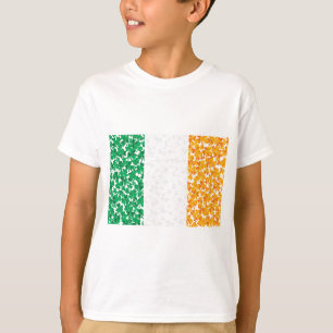 Kleeblätter in einer Flagge T-Shirt