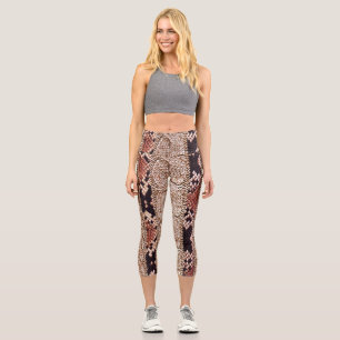 Kleiderstruktur, geometrisches Schlangenmuster. Capri Leggings