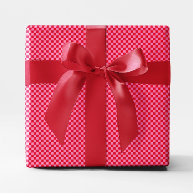Klein kariert in Rot und Pink Geschenkpapier (Tiny Red and Pink Checkered Wrapping Paper)