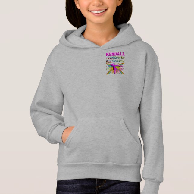 KLEINE, ABER PERSONALISIERTE HOODIE (Vorderseite)