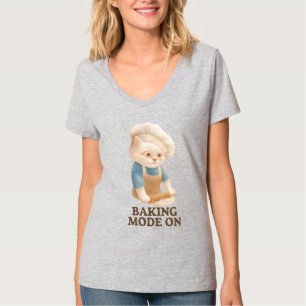 Kleine Bäckerkatze: Gemütliches Morgenkneten Kunst T-Shirt