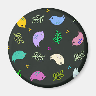 Kleine bunte Vogelmuster auf schwarz Magnet