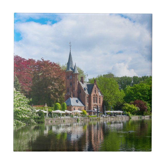 Kleine Burg am See in Brügge, Belgien Fliese (Vorderseite)