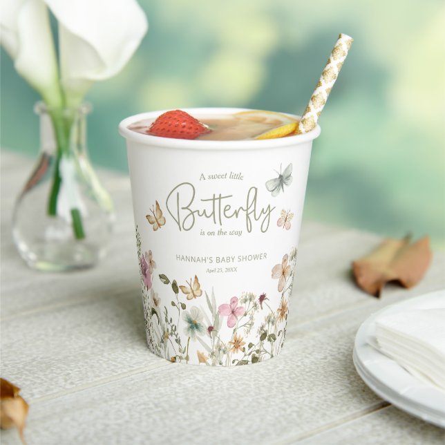 Kleine Butterfly Girl Babydusche Pappbecher (In Situ)