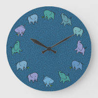 Kleine Elefanten rund um die Uhr