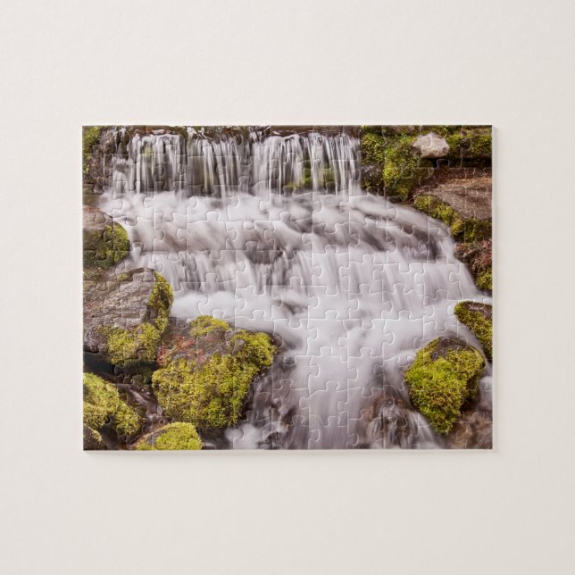 Kleine Fälle in Yosemite (Horizontal)