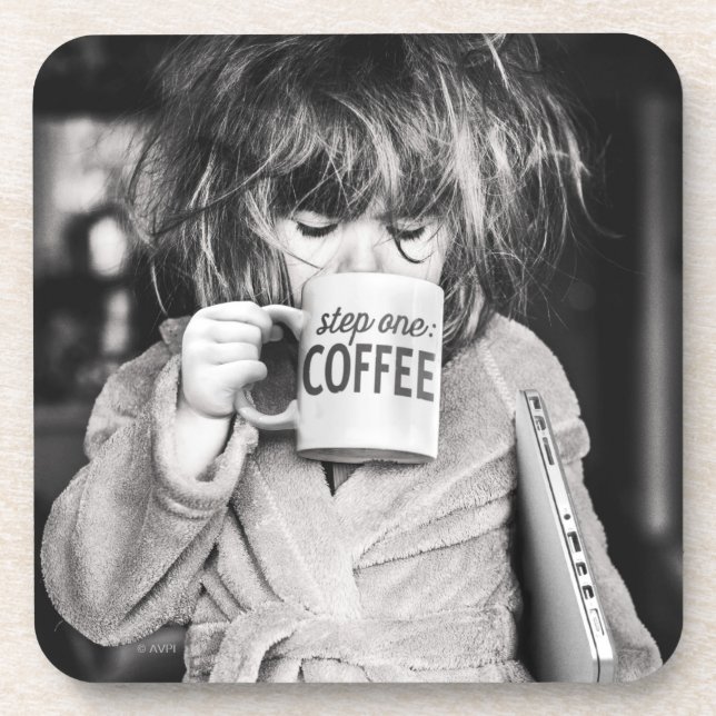 Kleine Girl Drink Kaffee Getränkeuntersetzer (Vorderseite)