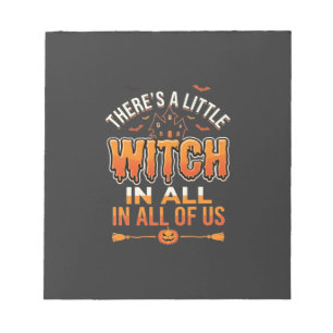 Kleine Hexe Halloween Hexe Typografie Design_1 Notizblock